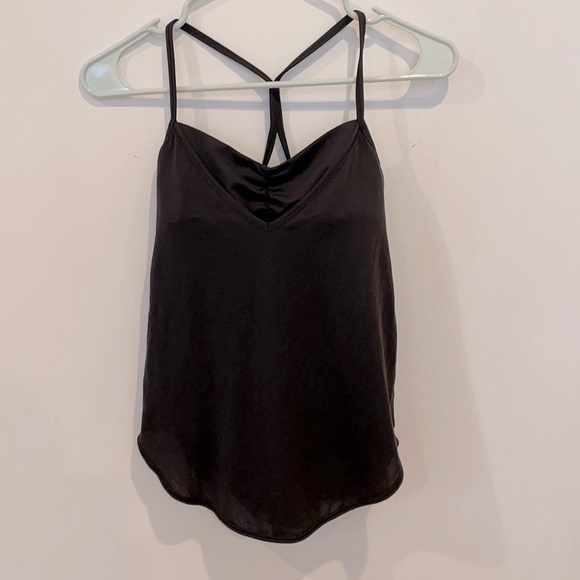 Size 2 lululemon roll out tank black - Picture 4 of 12